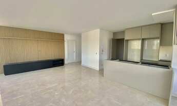 Imagem 4: Apartamento para venda possui 194 metros quadrados com 3 quartos em América - Joinville