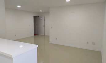 Imagem 5: Lindo Apartamento Garden com vista mar, semi-mobiliado com área privativa de 172m². Amplo