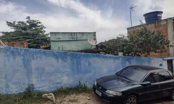 Imagem: Casa em frente a caixa Econômica em Sepetiba