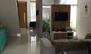 Imagem 2: Casa de condomínio para venda tem 210 metros quadrados com 5 quartos em Despraiado - Cuiab