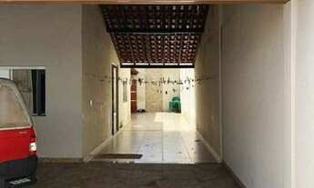 Imagem 2: Casa à venda no bairro Jardim América II com 3 dormitórios