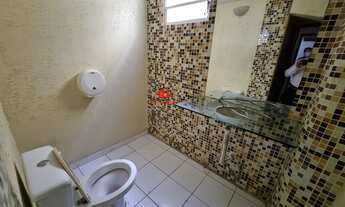 Imagem 2: Casa Residencial ou Comercial no Cj Debora 450m² 6 Qts (4 suites