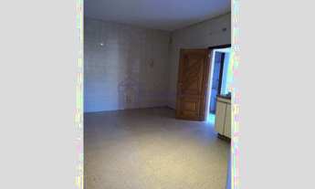 Imagem 5: CASA 01 DORM - R$ 1.400,00 - JD. IVANA