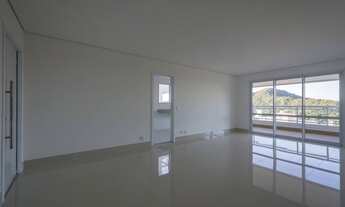 Imagem 2: Alto padrão com vista única e definitiva no Canto do Forte/PG - NB1547