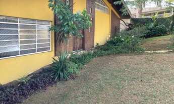 Imagem: Casa para venda tem 394 metros quadrados