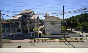 Imagem 7: Apartamento de frente para AVENIDA no 1º piso, Edifício sem elevador Localizado a 50 metro