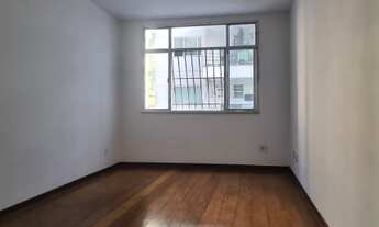 Imagem 3: Apartamento 2 quartos com dependência e vaga de garagem, excelente localização, Oportunida