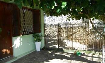 Imagem 2: Casa para comprar no bairro Teresópolis - Porto Alegre com 3 quartos