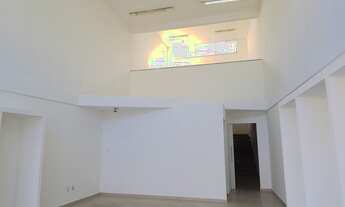 Imagem 2: Amplo Salão Galpão / depósito com 2 vagas na garagem