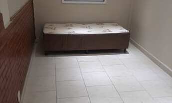 Imagem 3: ALUGA-SE Casa com 1 dormitório