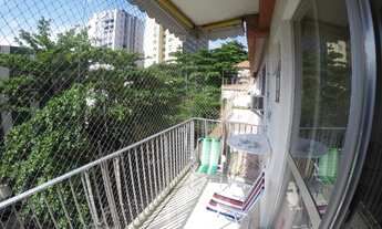 Imagem: Estácio, 2 quartos, varanda, vaga de garagem