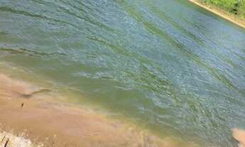 Imagem: Terreno com acesso a represa