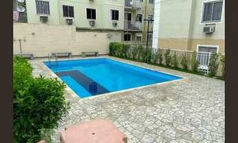 Imagem 6: Apartamento para Venda em Rio de Janeiro, IRAJÁ, 2 dormitórios, 1 banheiro, 1 vaga