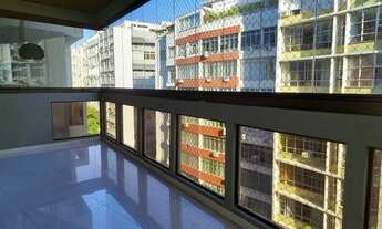 Imagem 2: Apartamento para venda possui 110 metros quadrados com 3 quartos em Copacabana - Rio de Ja