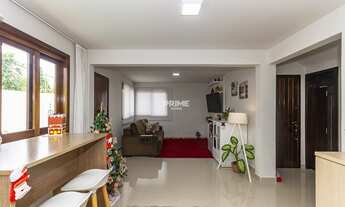 Imagem 5: Excelente casa com 228m² bem distribuída, semimobiliada, de alto padrão construtivo, com q