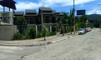 Imagem: Condomínio de casas mais hostel a venda