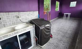 Imagem: Casa com 2 qts e varanda