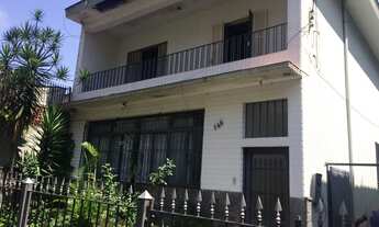 Imagem: Sobrado para venda tem 400 metros quadrados