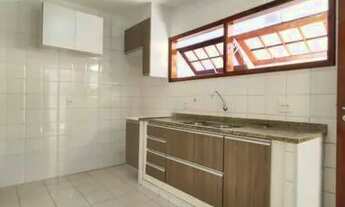 Imagem 7: Casa de 3 quartos com piscina em condomínio com lazer