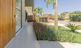 Imagem 7: Casa para venda tem 892 metros quadrados com 5quartos e 5suítes em Barra da Tijuca - Rio d