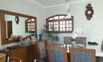 Imagem 4: Térrea para venda possui 223 metros quadrados com 3 quartos em Vila Vianelo - Jundiaí - SP