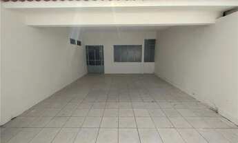 Imagem 2: Casa Residencial e Comercial com 3 Dormitórios e 4 vagas no Alto do Cheiroso