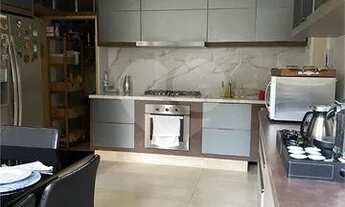 Imagem 5: Casa em condomínio à venda na Gr. Julieta. 4 suítes, 3 vagas lado do Parque Severo Gomes