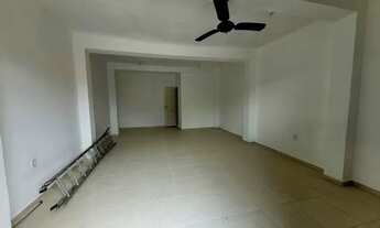 Imagem 3: Lene Pegado Aluga Ponto comercial na Av Senador Lemos