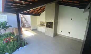 Imagem 3: Casa para Venda em Teresópolis, Golfe, 5 dormitórios, 2 suítes, 5 banheiros, 2 vagas