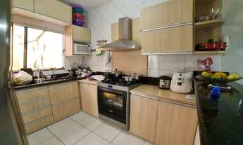 Imagem 7: Casa de 3 quartos no parque das flores, com garagem coberta para 3 carros