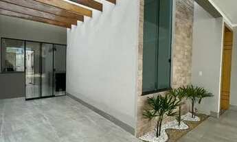 Imagem: Linda casa Cerejeiras Lote Inteiro ao Lado