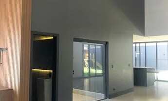 Imagem 2: Casa de Altíssimo nível com Planejados e 3 dormitórios - venda por R$ 1.696.000 ou aluguel