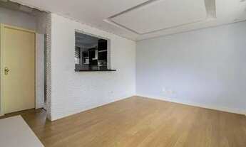 Imagem 2: Sobrado para venda tem 176 metros quadrados com 3 quartos em Granja Viana - Cotia - SP