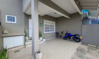 Imagem 5: Casa a venda de 160 m² com 3 dorm sendo 01 suíte pátio com churrasqueira 02 vagas na Trist