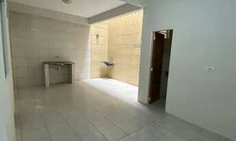 Imagem 4: ALUGA-SE APT COM 02 QUARTOS E GARAGEM