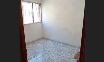 Imagem 3: Apartamento com 2 Qts/Varanda - Cajueiro Seco