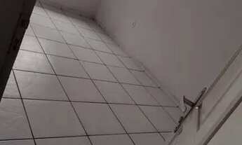 Imagem 7: Kitnet no Cj. Subtenentes e Sargentos PM - Flores (água e luz incluso