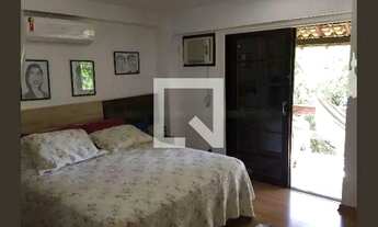 Imagem 7: Casa à Venda - Tijuca, 2 Quartos, 180 m2