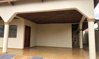 Imagem 2: Casa para Venda em Goiânia, Capuava, 3 dormitórios, 1 suíte, 2 banheiros, 4 vagas
