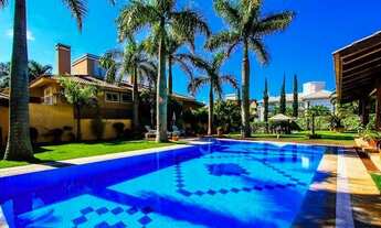 Imagem 2: Aluguel de Temporada e Venda! Mansão deslumbrante inspirada na riviera francesa, na quadra