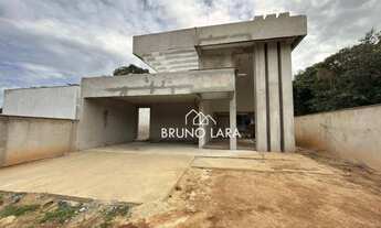 Imagem 2: Casa à no Condomínio Portal Do Igarapé em Igarapé MG