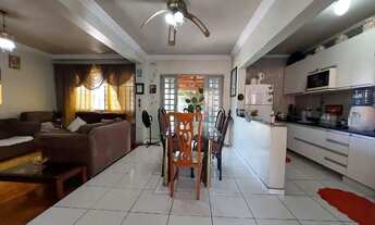 Imagem: Imóvel Comercial e Residencial com 4 dormitórios