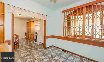 Imagem 5: Casa de 2 quartos, 2 banheiros,pátio,churrasqueira, 7 vagas no bairro Guarujá