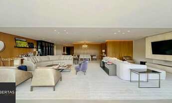 Imagem 5: Mansão Suspensa Mobiliada no Las Piedras com piscina e vista para a mata nativa