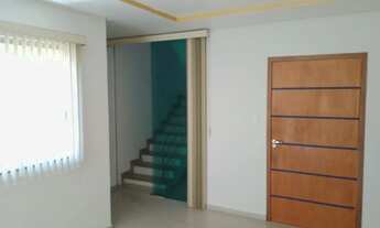 Imagem 2: ALUGO / UMA CASA TRANQUILA E EM CONJUNTO / FINO ACABAMENTO/ COROADO