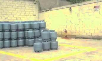 Imagem 2: Imóvel para venda tem 947 metros quadrados em Tanque - Rio de Janeiro - RJ