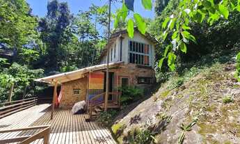 Imagem: Casa de 3 dormitórios na Lagoa da Conceição