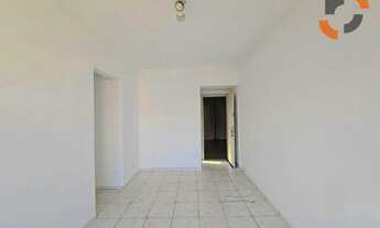 Imagem 2: Apartamento com 2 dormitórios à venda, 66 m² por R$ 240.000,00 - Caonze - Nova Iguaçu/RJ