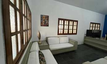 Imagem 3: Imóvel para aluguel e venda tem 200 metros quadrados com 4 quartos