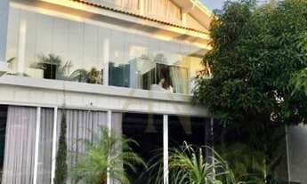 Imagem: Casa de condomínio para venda com 5 quartos